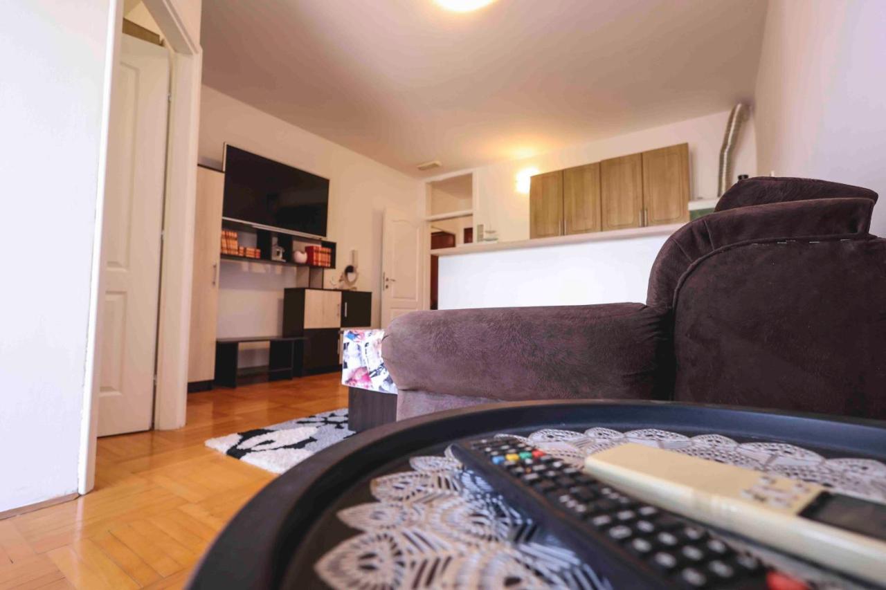 Lucasa Apartment Суботица Екстериор снимка