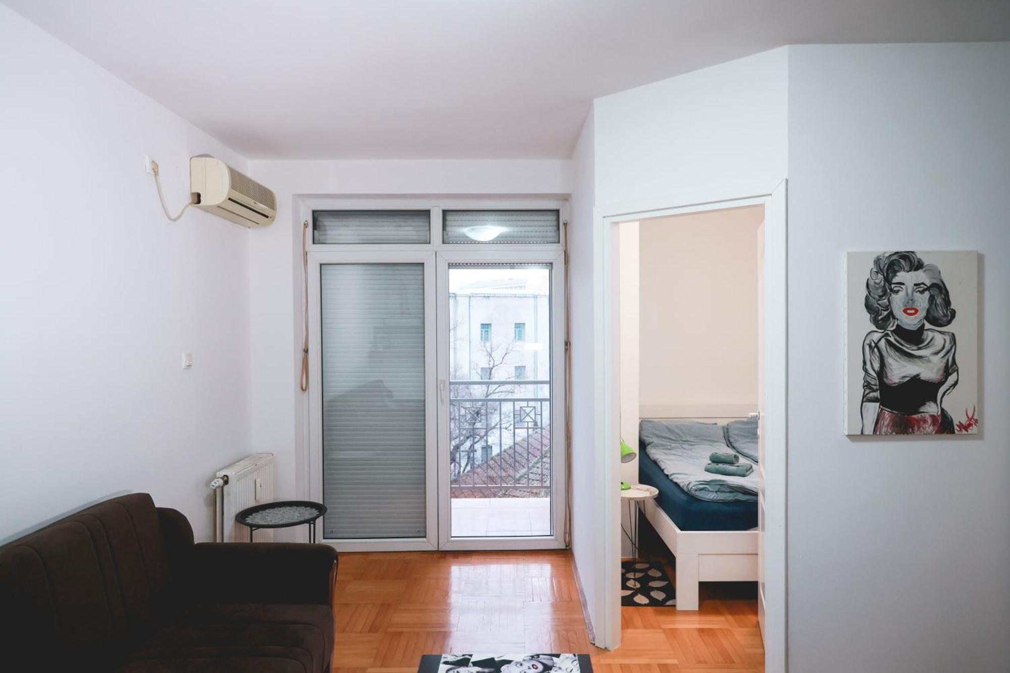 Lucasa Apartment Суботица Екстериор снимка